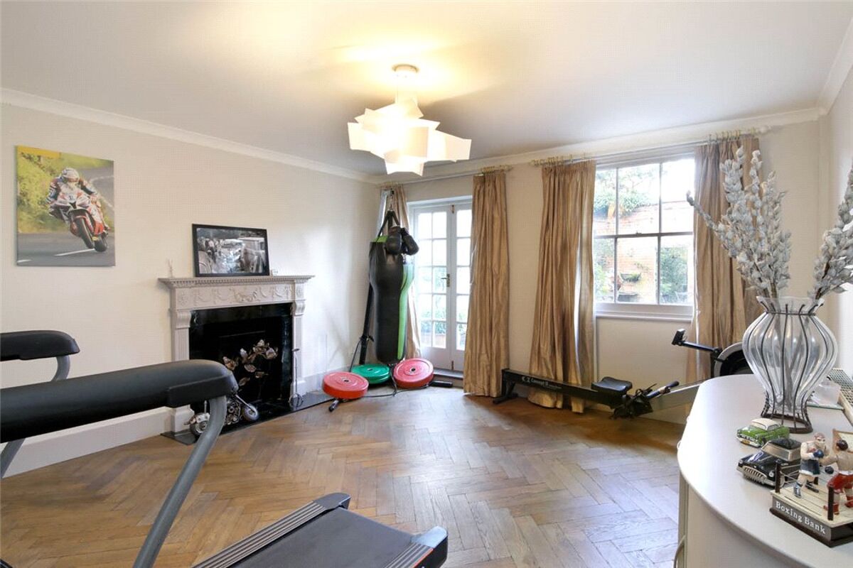 house for sale in Chenies, Rickmansworth, Buckinghamshire, WD3 POD160784 Knight Frank