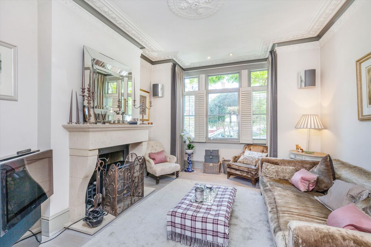 house for sale in Claremont Road, St Margarets, Twickenham, Richmond