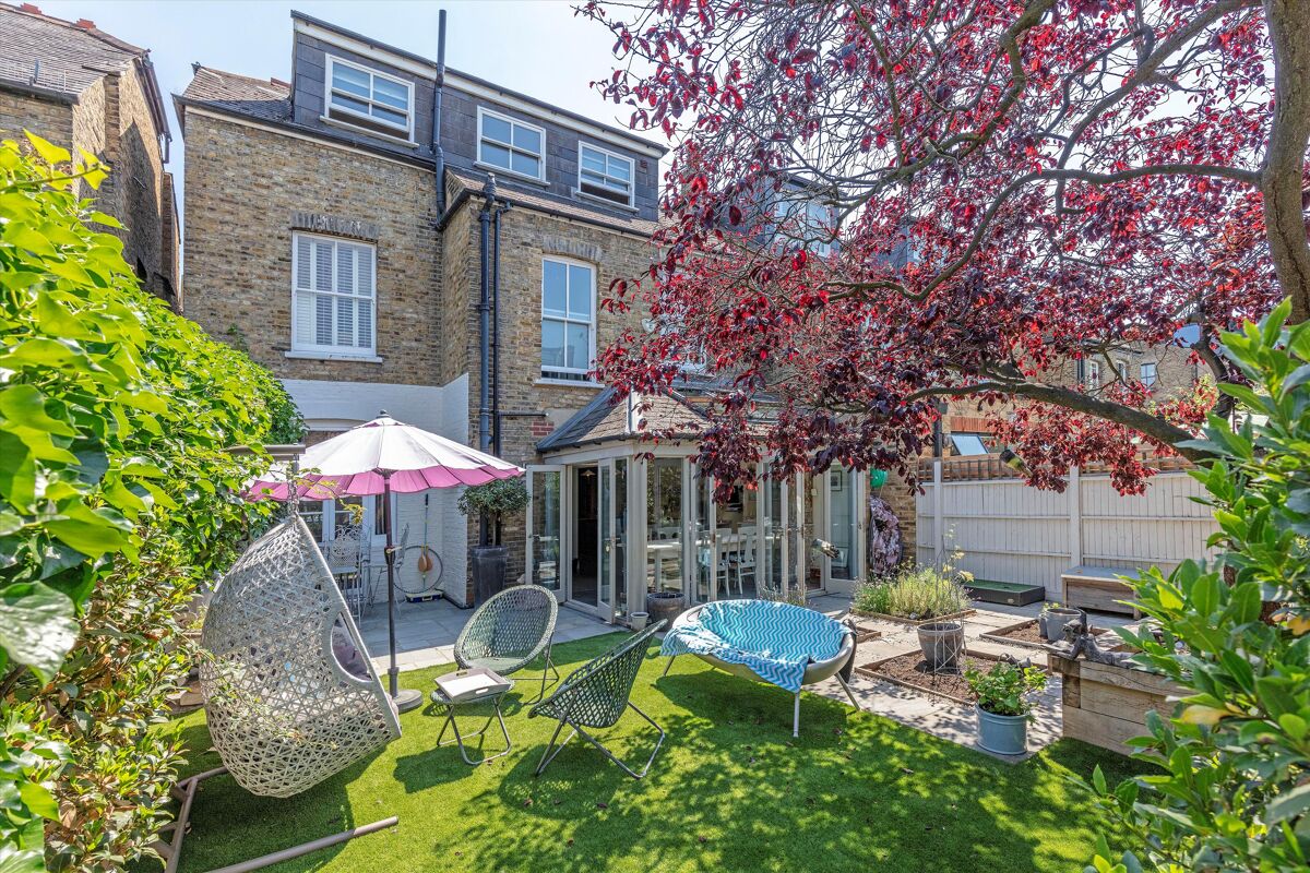 house for sale in Claremont Road, St Margarets, Twickenham, Richmond