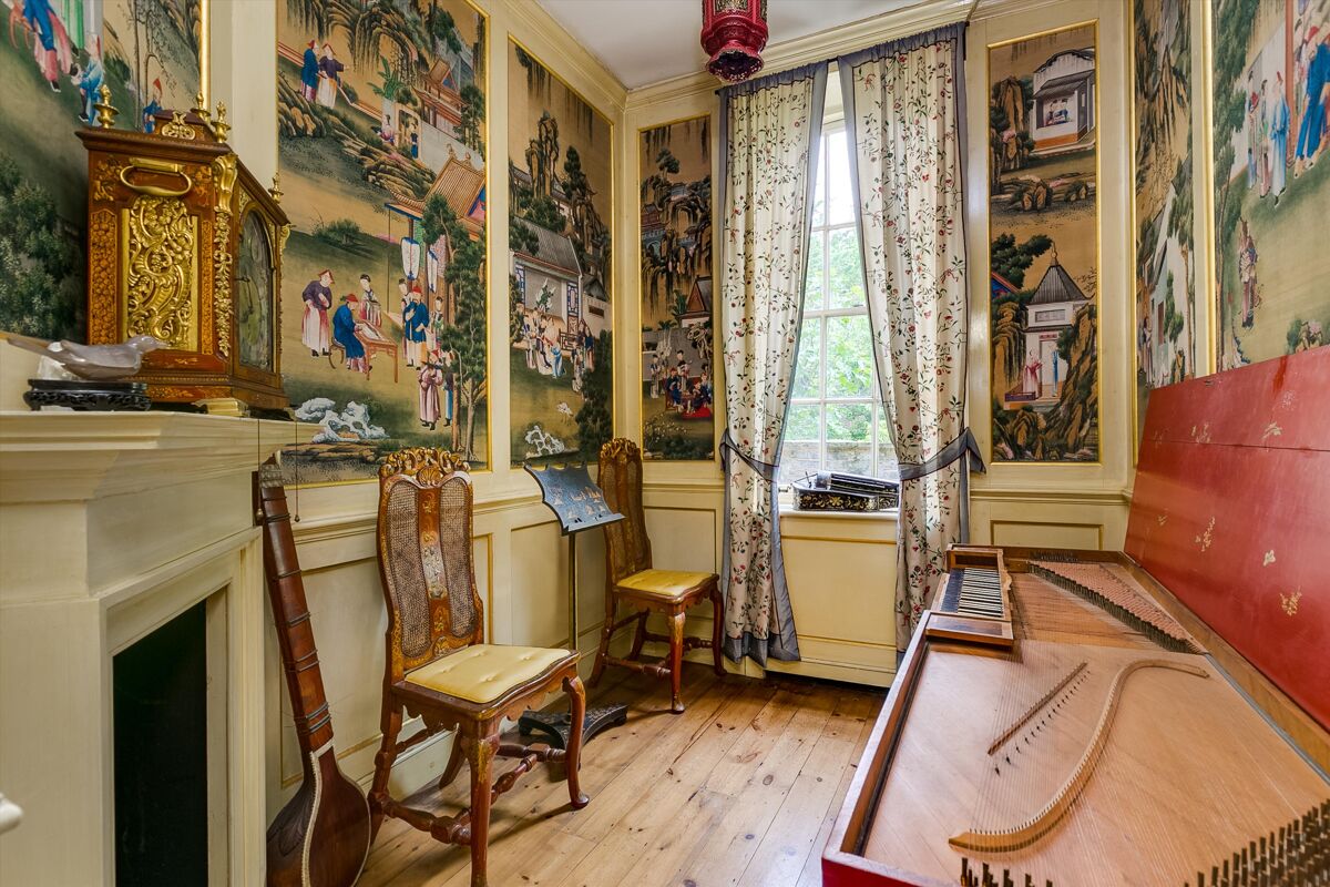 house for sale in Clapham Common North Side, Clapham, London, SW4