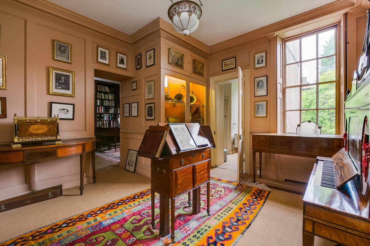 Property for sale Clapham Common North Side, Clapham, London, SW4