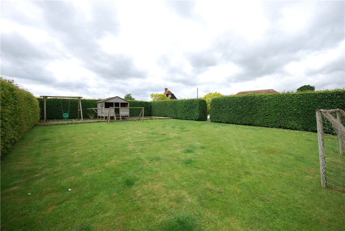 house for sale in Marden Thorn, Marden, Tonbridge, Kent, TN12