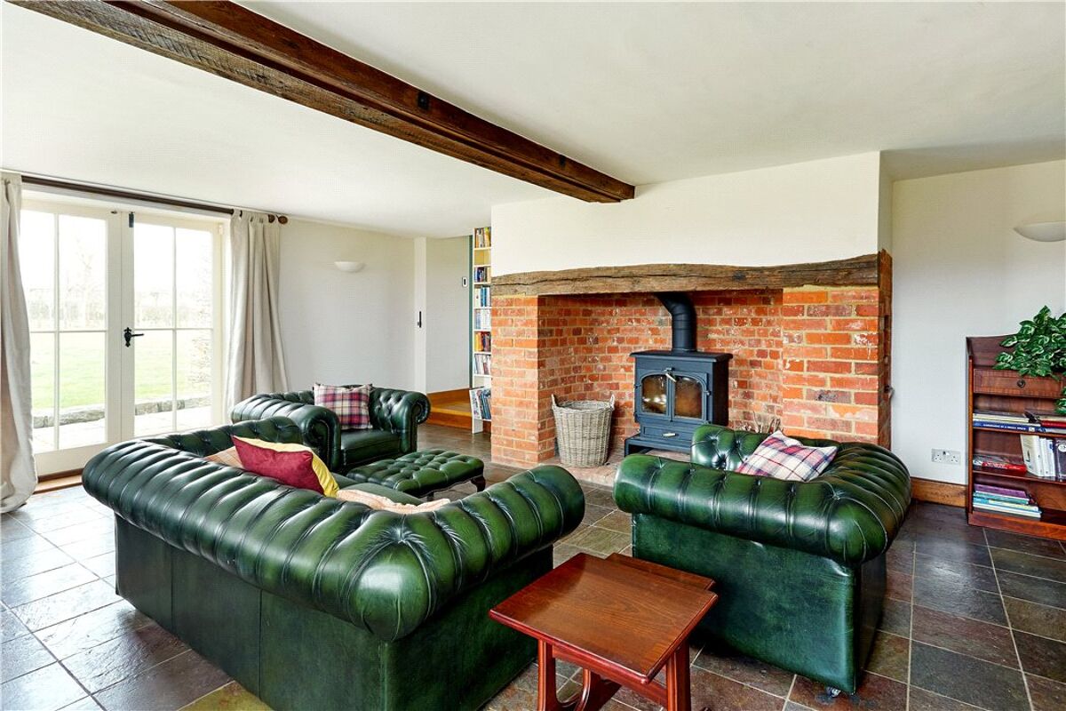 house for sale in Marden Thorn, Marden, Tonbridge, Kent, TN12