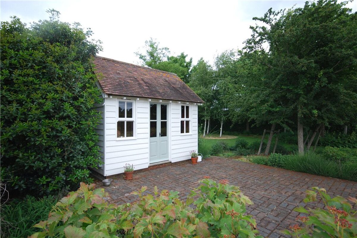 house for sale in Marden Thorn, Marden, Tonbridge, Kent, TN12