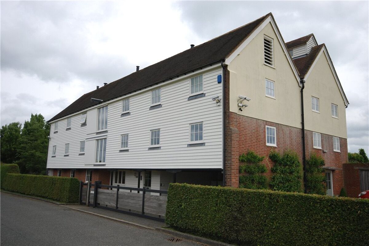 house for sale in Marden Thorn, Marden, Tonbridge, Kent, TN12