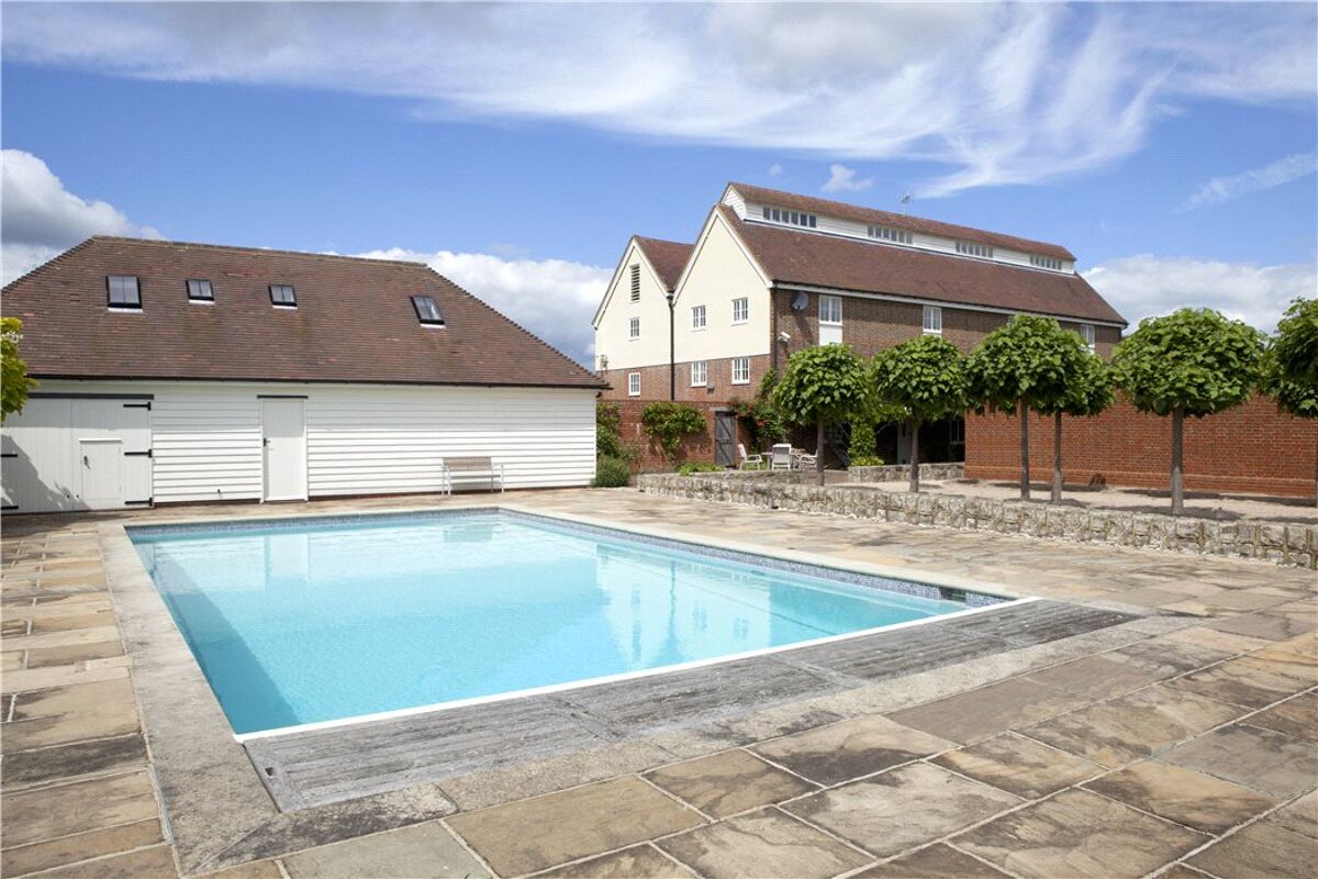 house for sale in Marden Thorn, Marden, Tonbridge, Kent, TN12