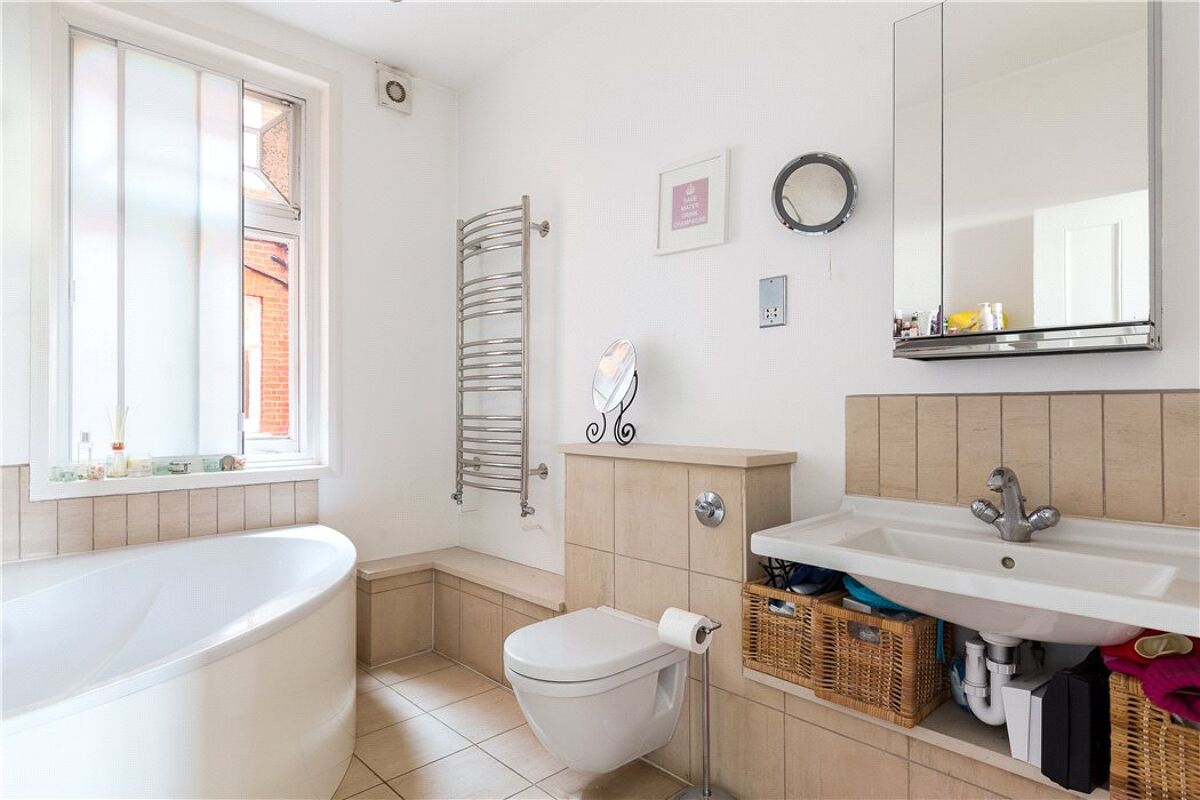 flat for sale in Abingdon Court, Abingdon Villas, London, W8