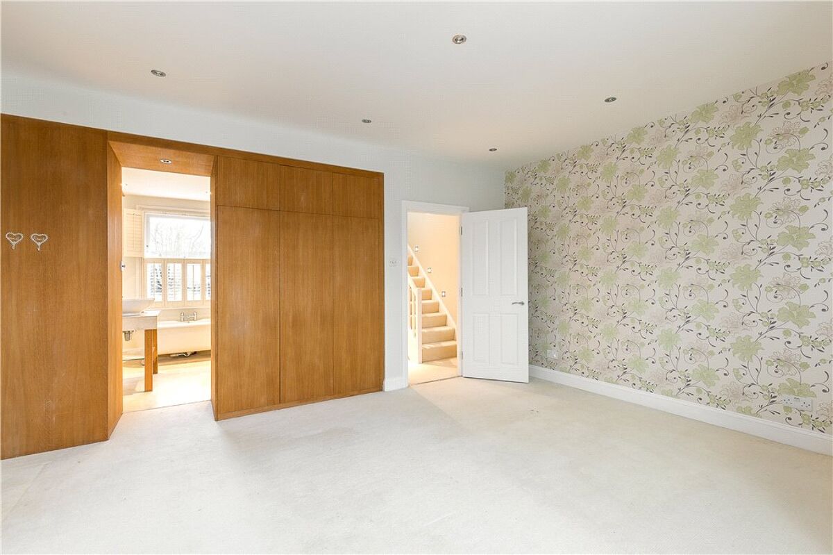 house for sale in Buckmaster Road, Wandsworth, London, SW11 POD170427