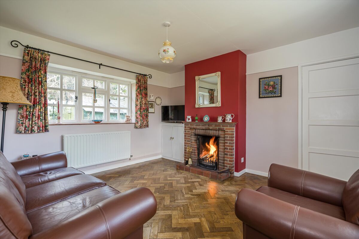 house for sale in Lower End, Piddington, Bicester, Oxfordshire, OX25