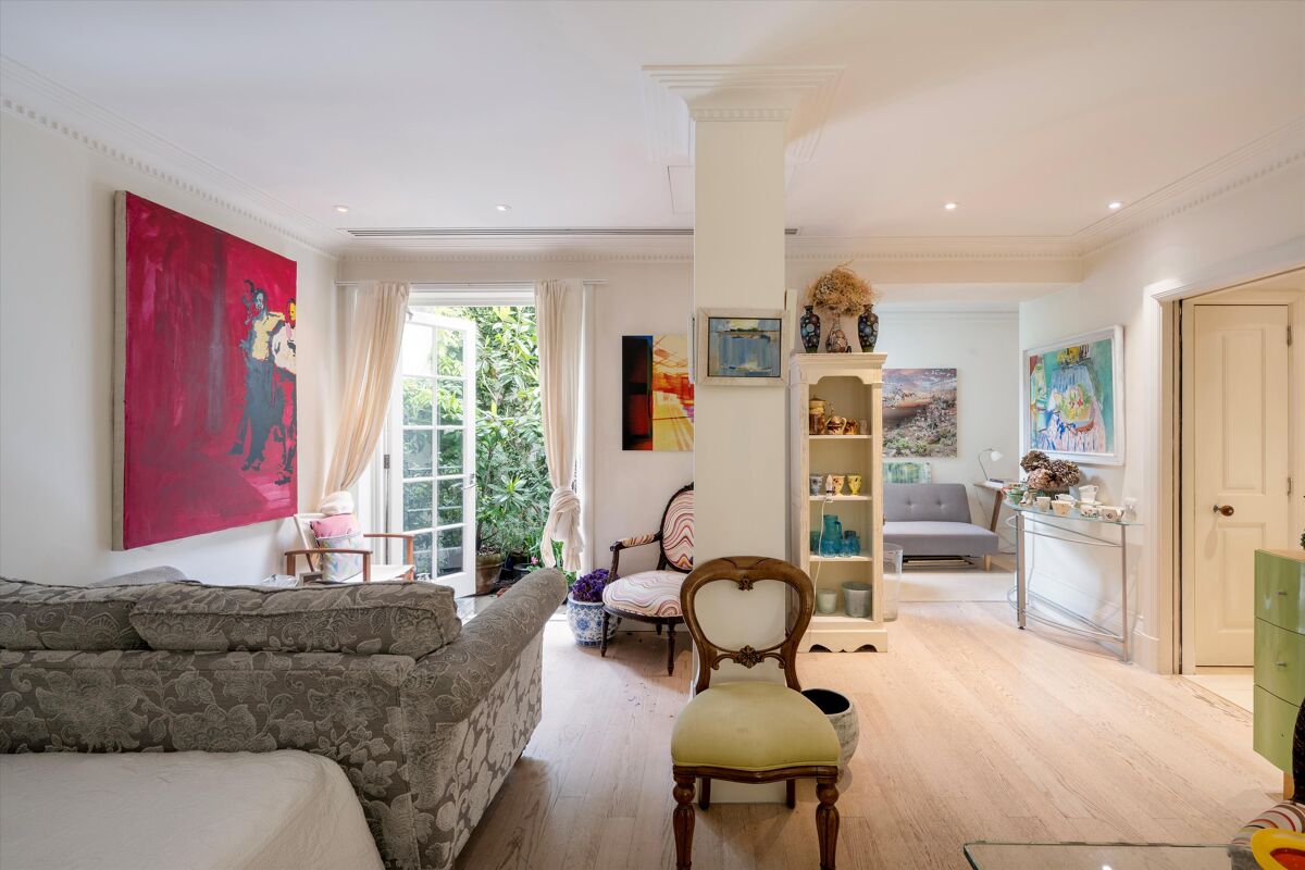 flat for sale in Academy Gardens, Duchess of Bedfords Walk, London, W8