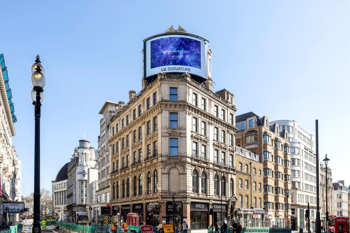 flat for sale in Coventry House, 35 Haymarket, London, SW1Y POD180051