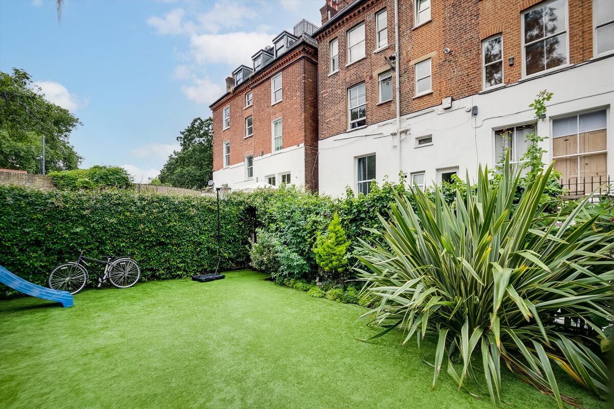 flat for sale in Windmill Drive, Clapham, SW4 POD180286 Knight Frank