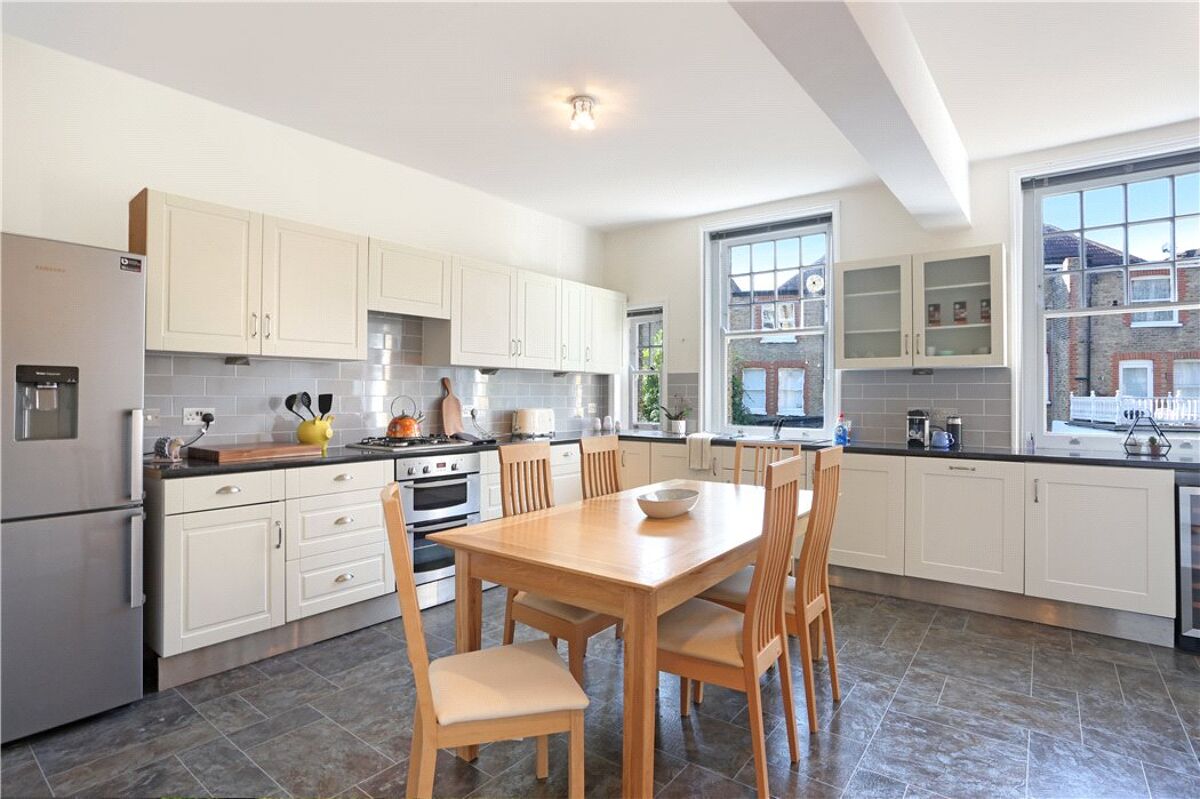 flat for sale in Bedford Park Mansions, The Orchard, London, W4