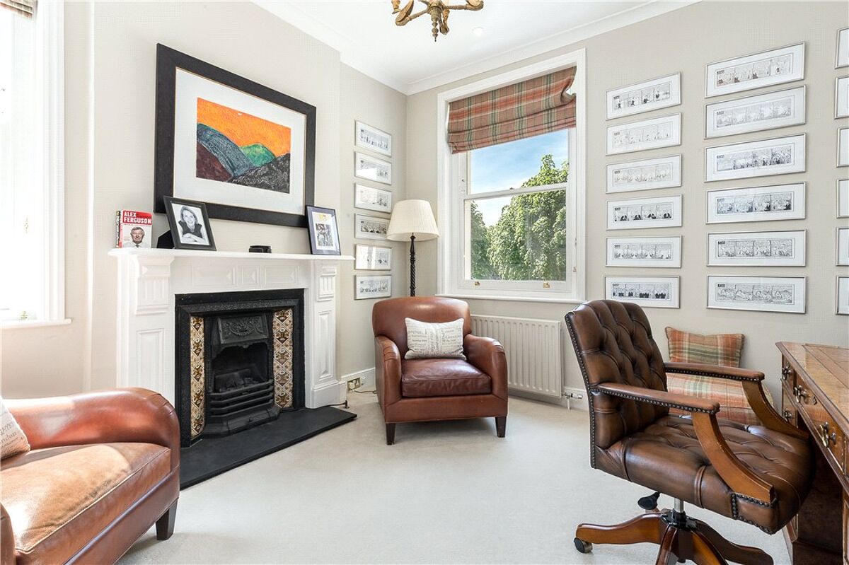 house for sale in Clapham Common West Side, Wandsworth, London, SW4 POD180526 Knight Frank