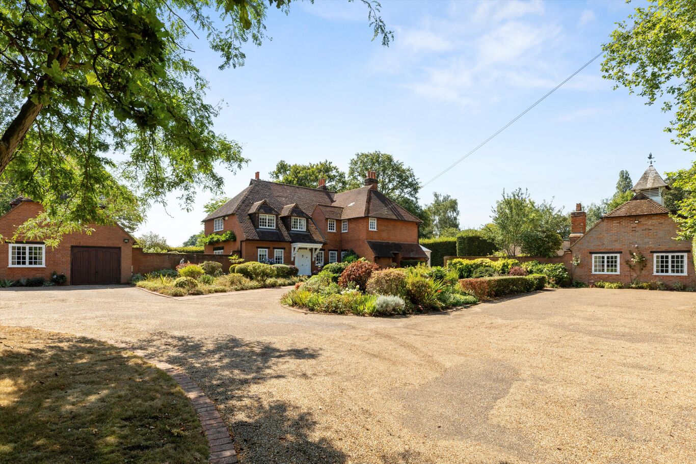 Image of Old Lane, Cobham, Surrey, KT11