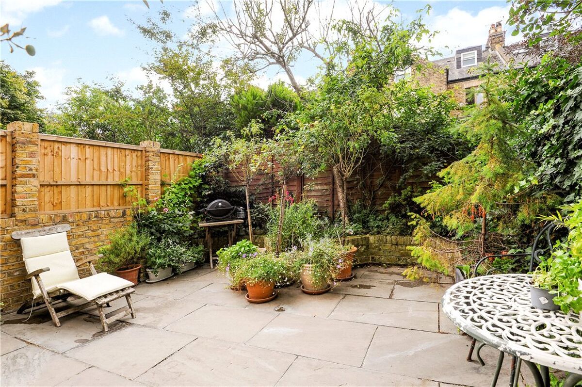 house for sale in Avenue, Clapham, SW4 POD180669 Knight Frank