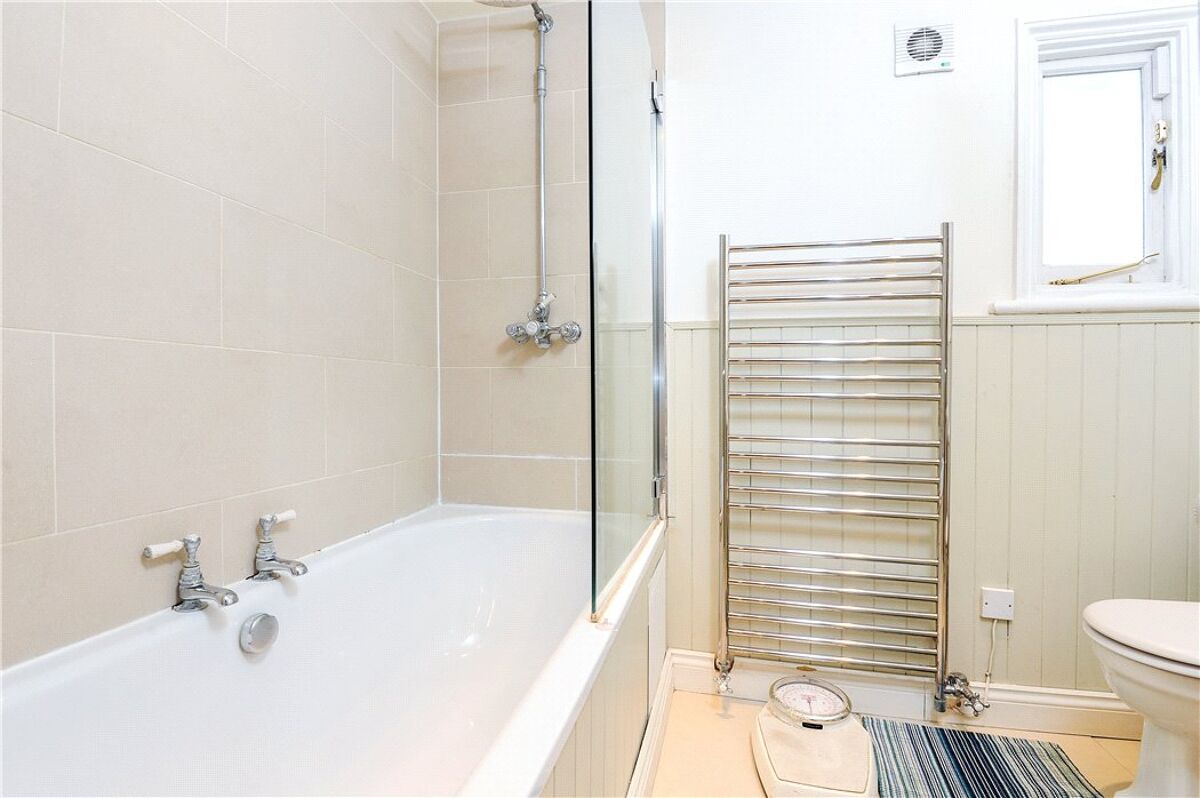 house for sale in Avenue, Clapham, SW4 POD180669 Knight Frank