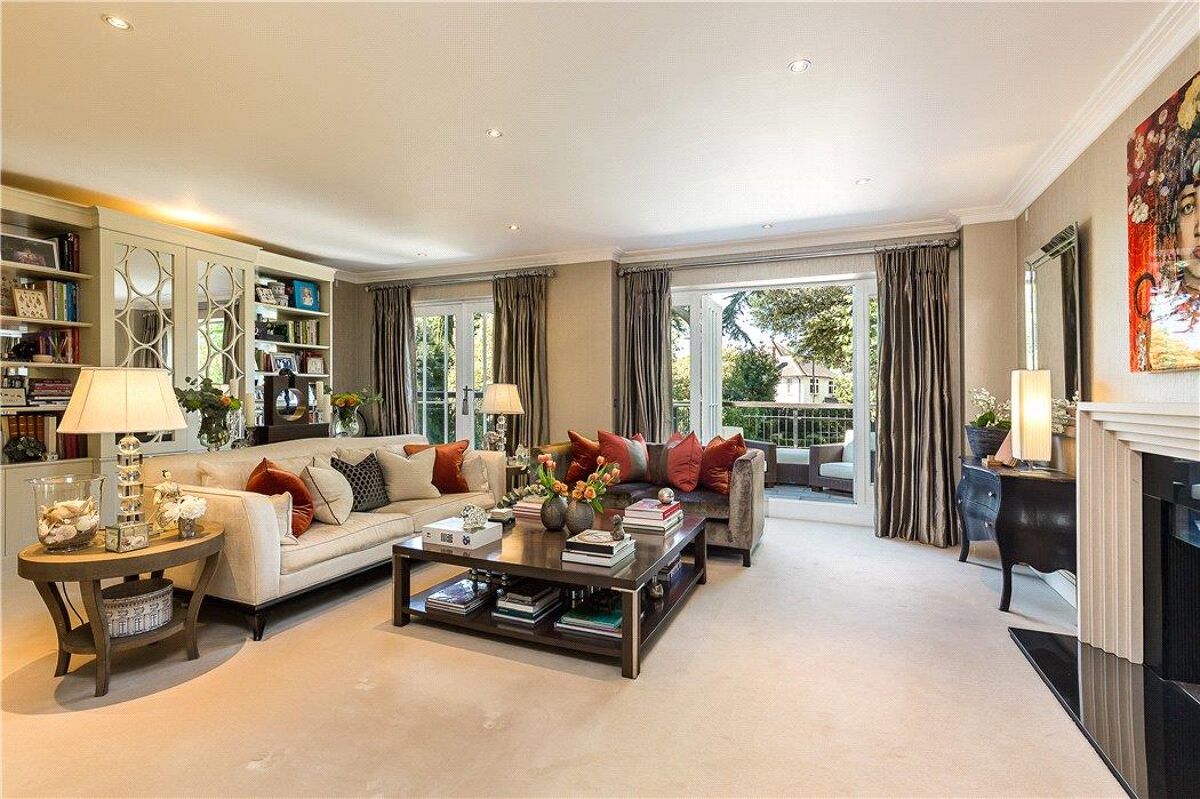 house for sale in Martineau Drive, St Margarets, Richmond, TW1