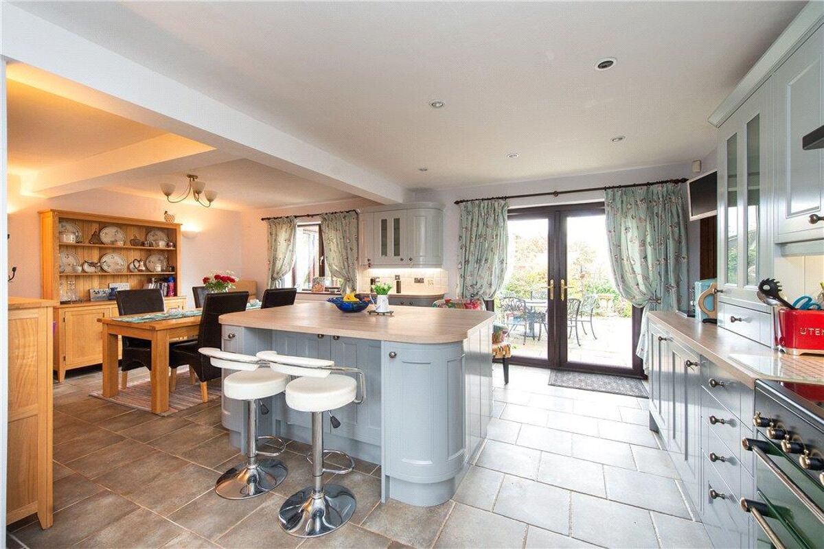 house for sale in Bow Lane, Ripple, Tewkesbury, Worcestershire, GL20