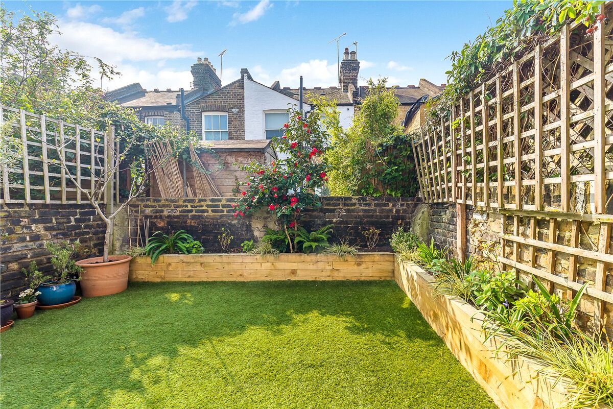 house for sale in Sabine Road, Shaftesbury Conservation Area, Battersea