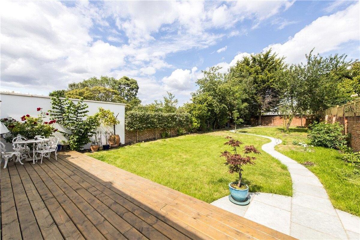 house for sale in Mount Pleasant Road, Kensal Rise, London, NW10