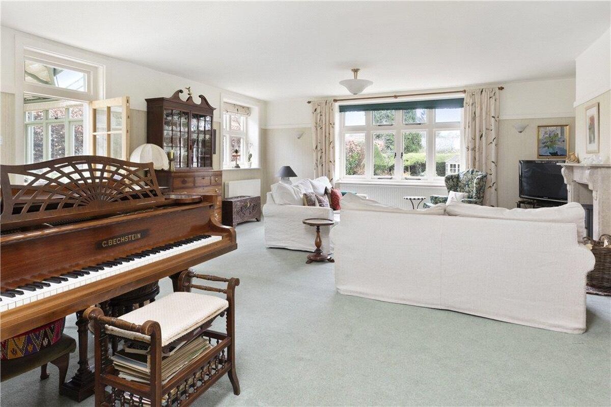 townhouse for sale in Beech Croft, Priorsfield Road, Hurtmore