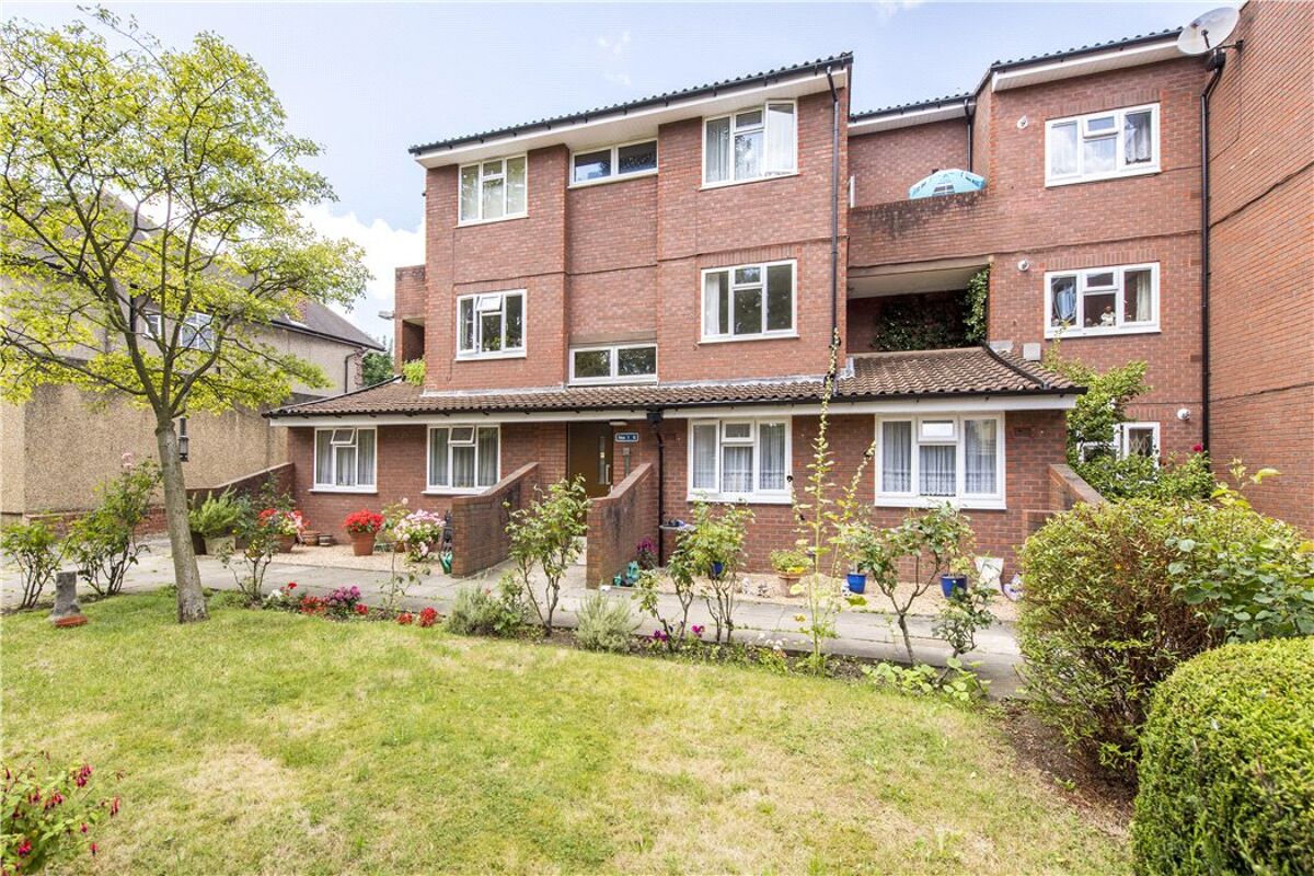 flat for sale in Garfield Court, 193195 Willesden Lane, Queen's Park