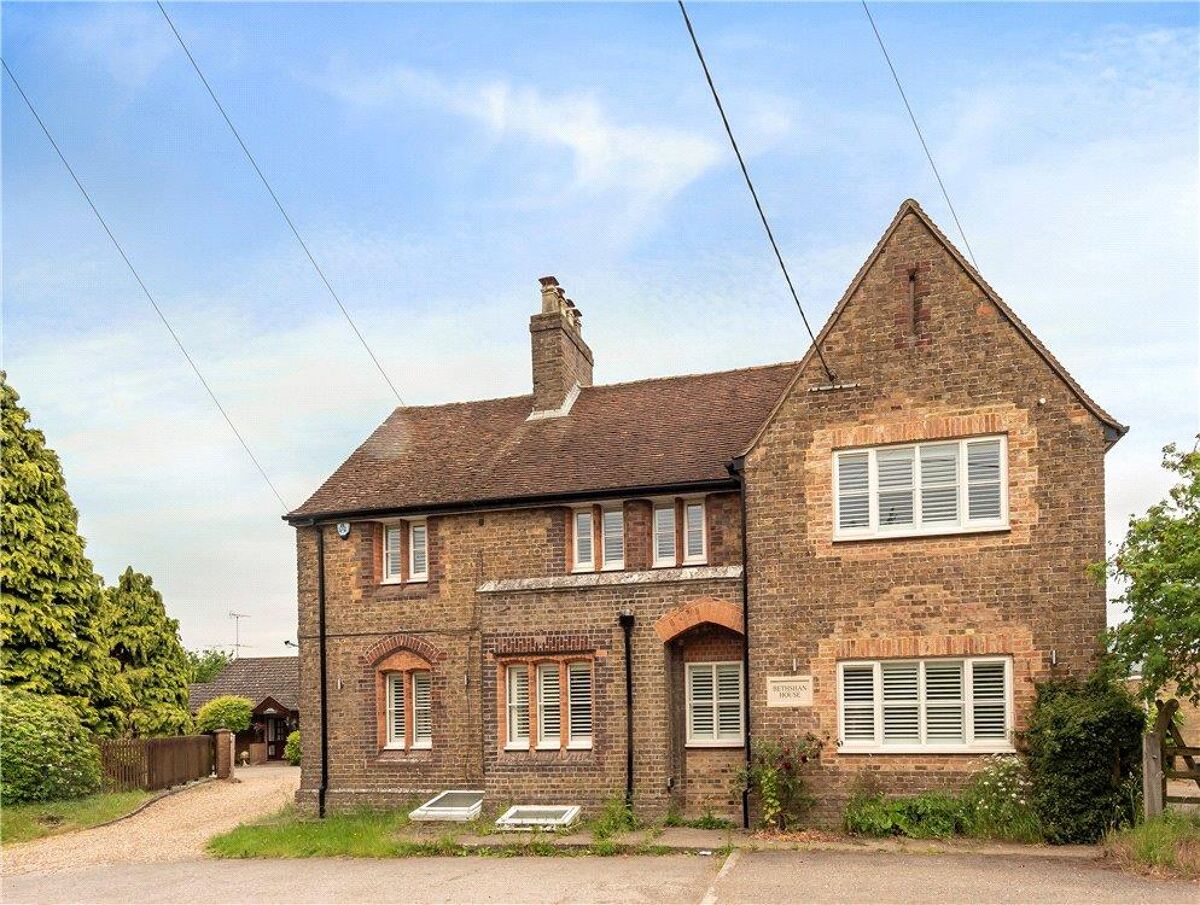 house for sale in Dunstable Road, Dagnall, Berkhamsted, HP4 POD190359