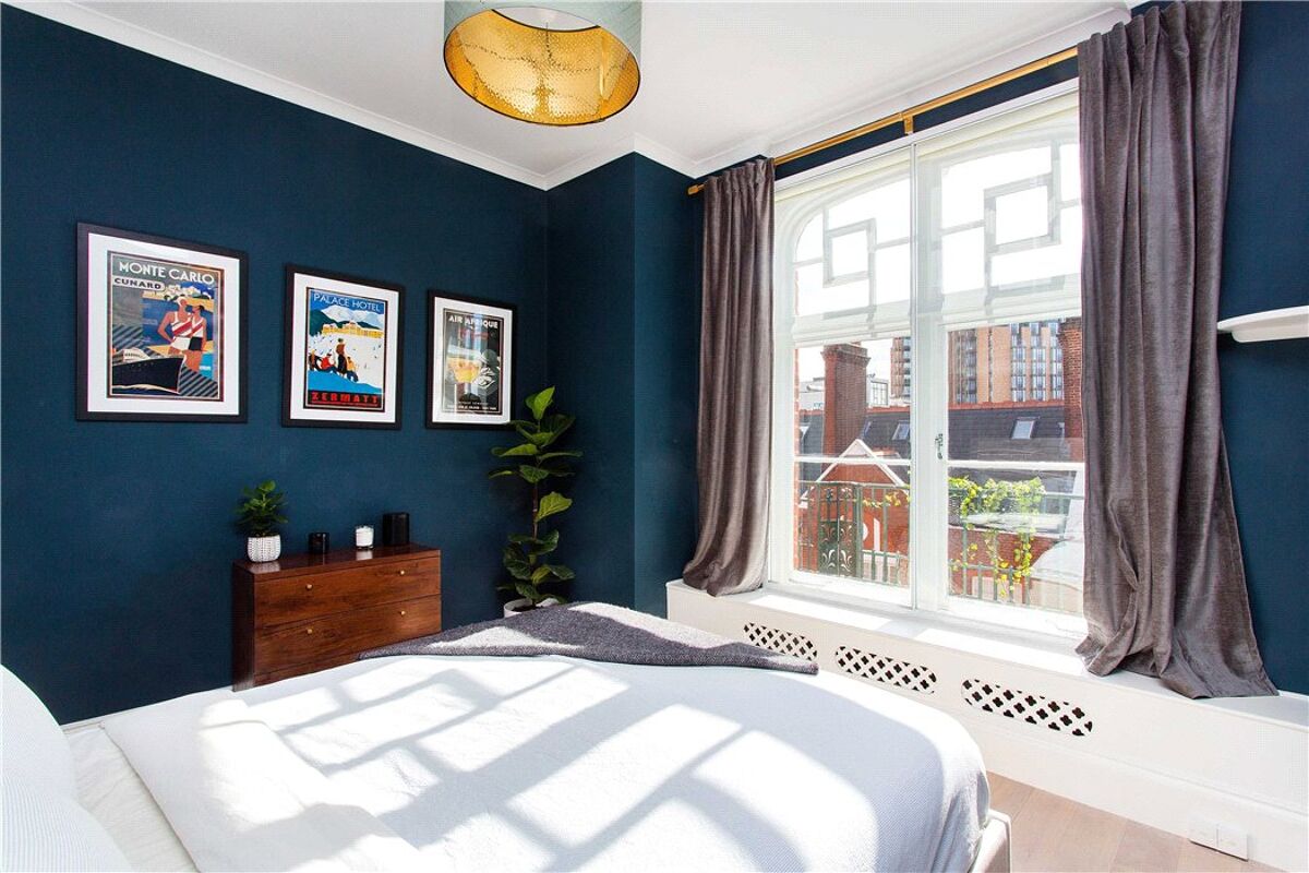 flat for sale in Portman Mansions, Chiltern Street, London, W1U