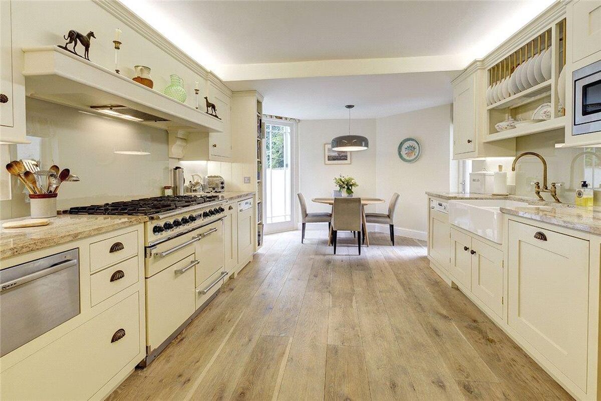 flat for sale in Pembridge Square, Notting Hill, London, W2 POD190702