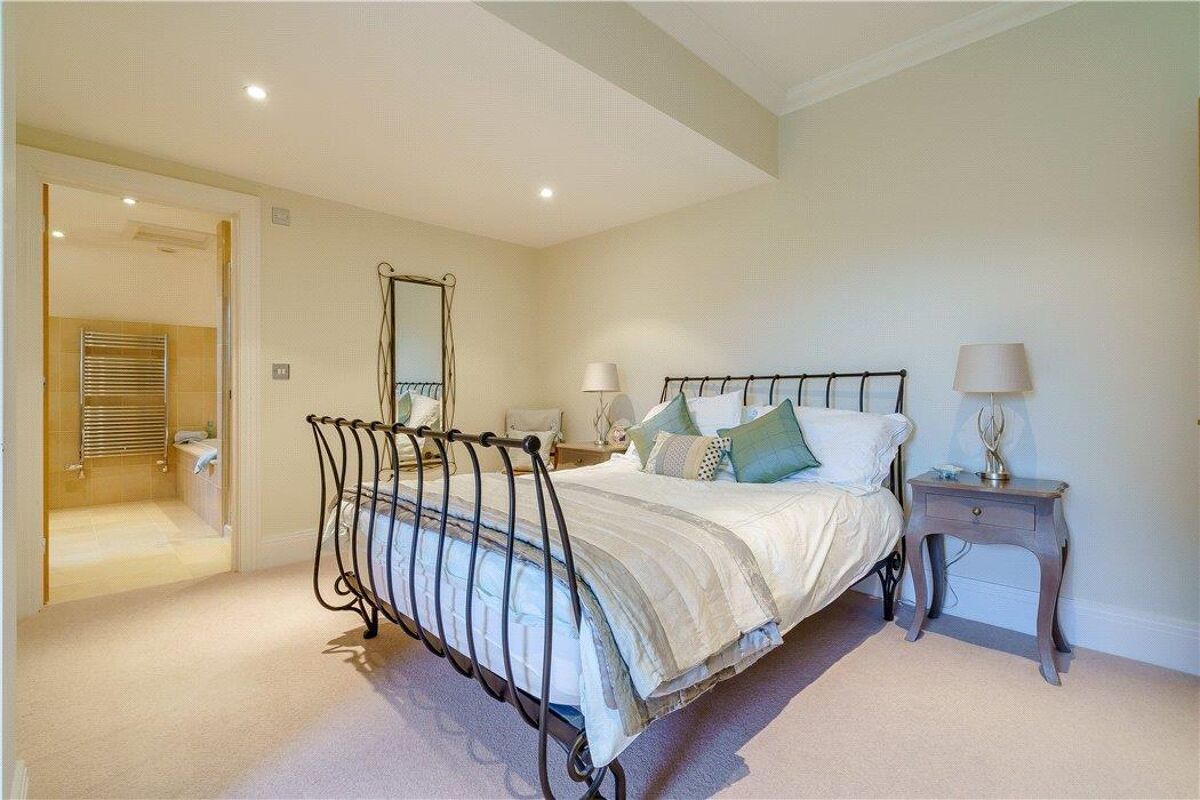 house for sale in Satwell Close, Rotherfield Greys, HenleyonThames