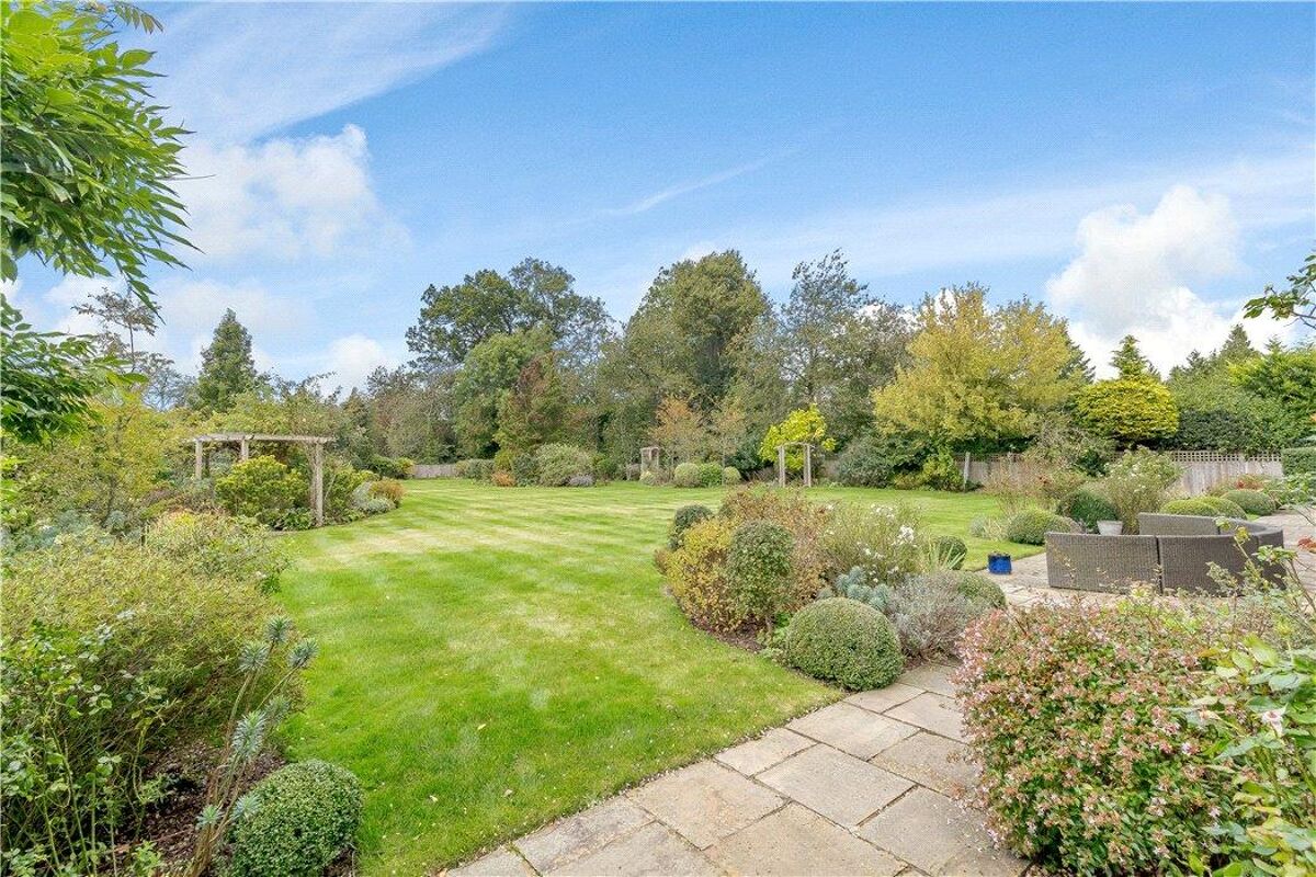 house for sale in Satwell Close, Rotherfield Greys, HenleyonThames