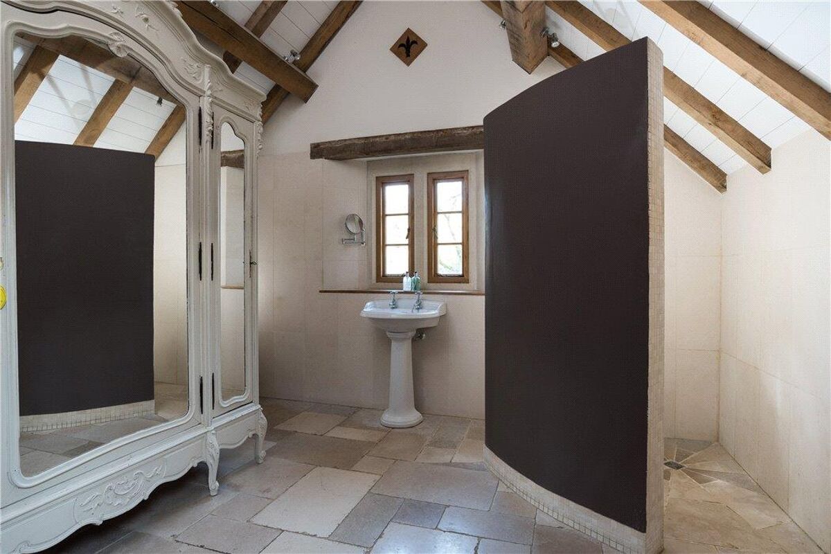 house for sale in Ford, Chippenham, Wiltshire, SN14 POD191263