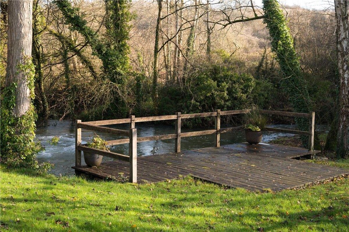 house for sale in Ford, Chippenham, Wiltshire, SN14 POD191263