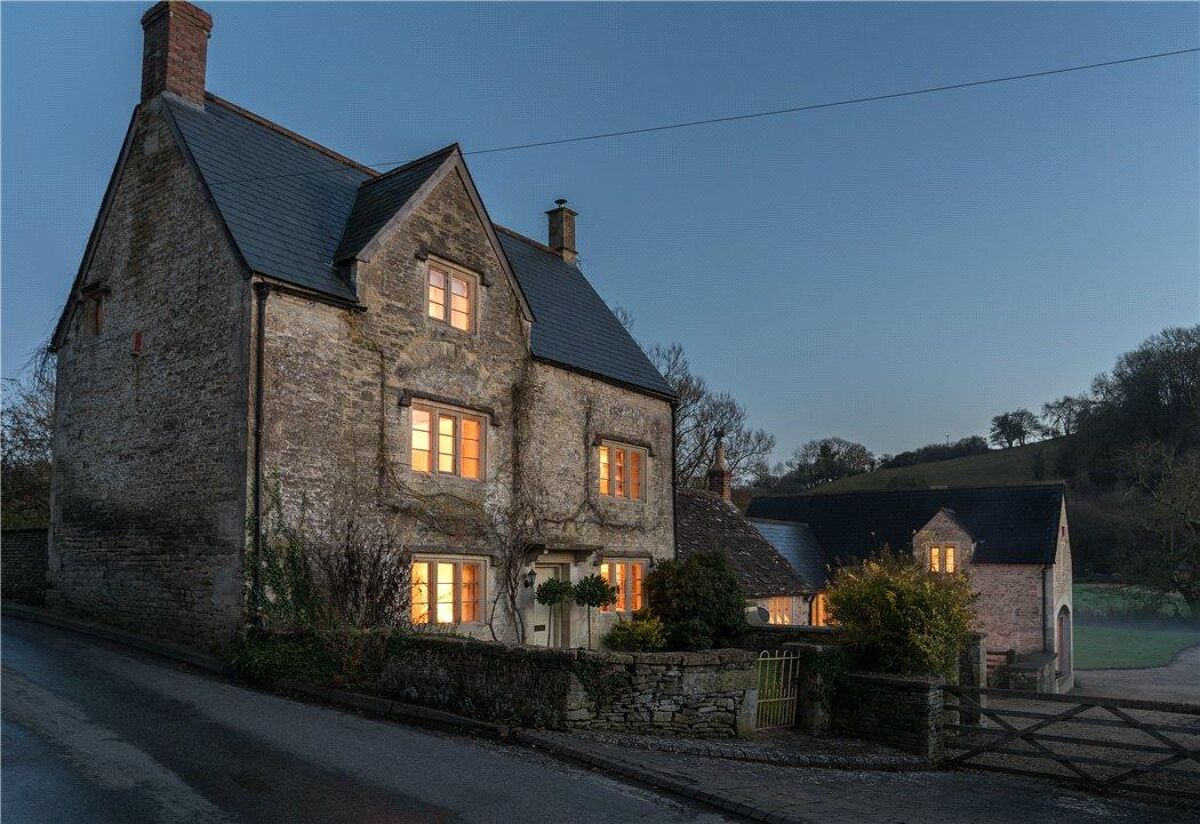 house for sale in Ford, Chippenham, Wiltshire, SN14 POD191263