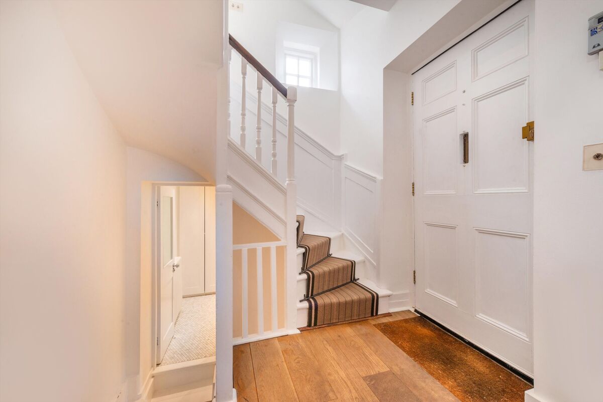 house for sale in Holly Mount, London, NW3 POD191363 Knight Frank