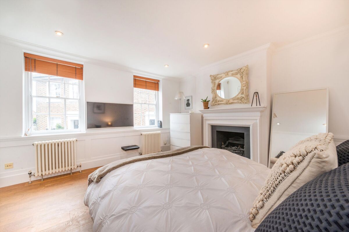 house for sale in Holly Mount, London, NW3 POD191363 Knight Frank