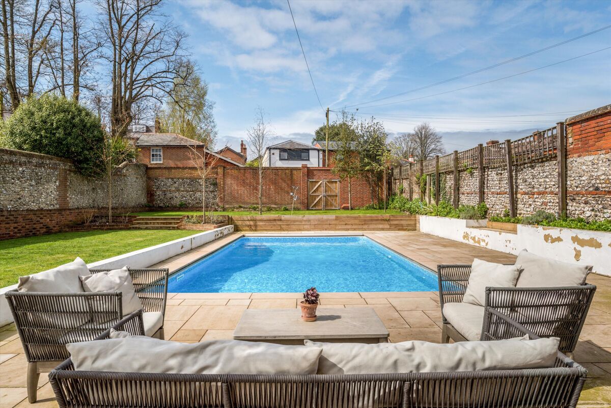 house for sale in Clifton Road, Winchester, SO22 POD200158 Knight Frank