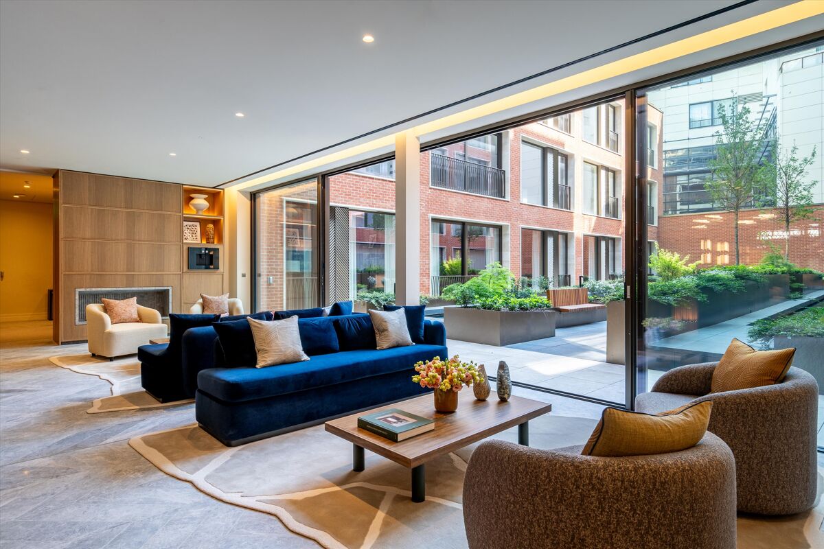 One Carrington Street, Mayfair, London, W1J 7AF | Knight Frank | Knight ...