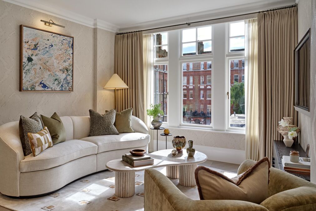 Image of Two-Bedroom Apartment For-Sale | Allen House, 8 Allen Street, Kensington, London W8 6BH |  Frank