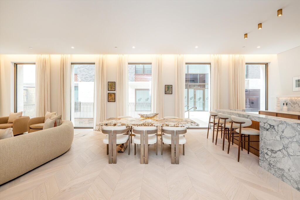 Image of One Carrington Street, Mayfair, London, W1J 7AF