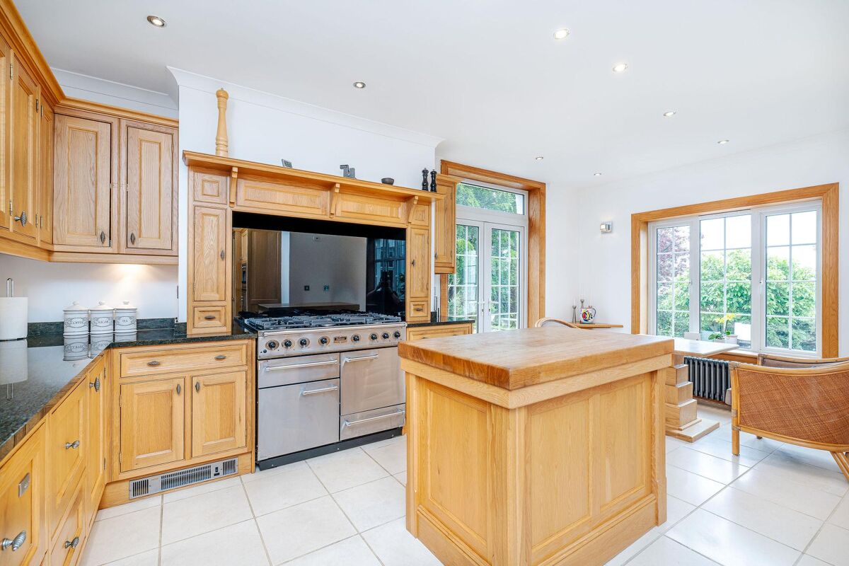 house for sale in Leven Road, Lundin Links, Leven, KY8 PRH012324638