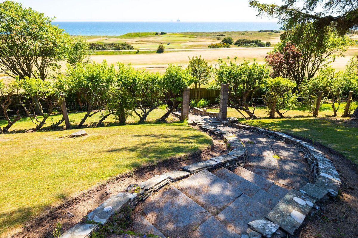 house for sale in Leven Road, Lundin Links, Leven, KY8 PRH012324638