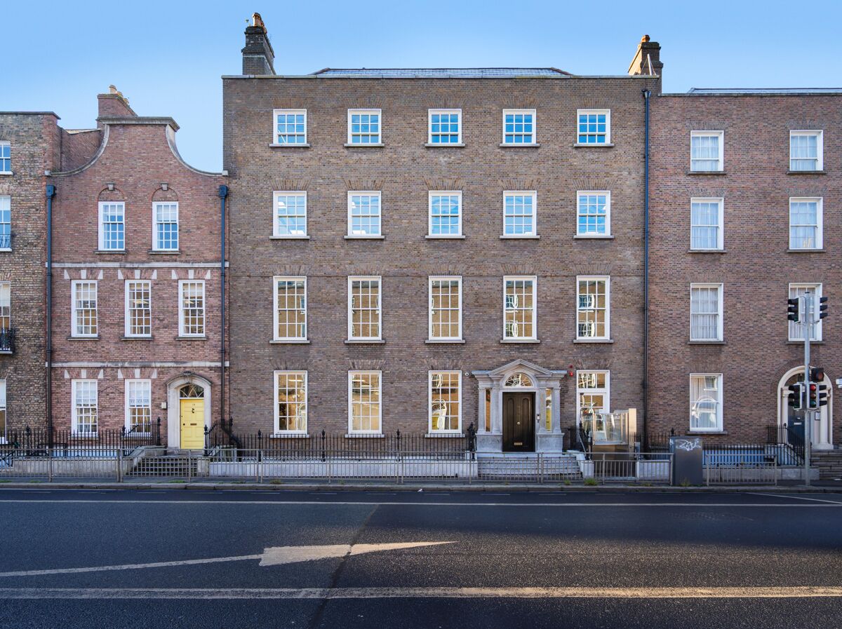 Office to rent in 18 Lower Leeson Street, Dublin 2, D02 HE97