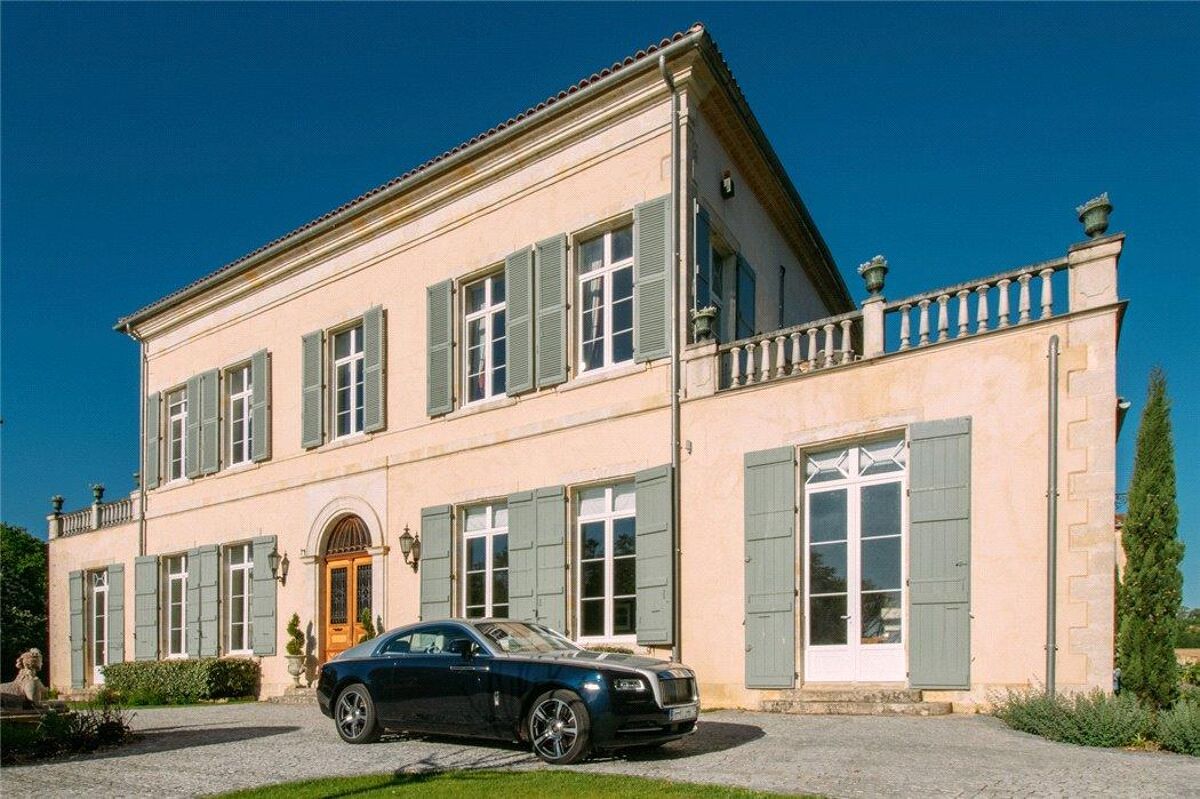 chateau for sale in Condom, Gers, Midi Pyrenees PUR190003 Knight Frank