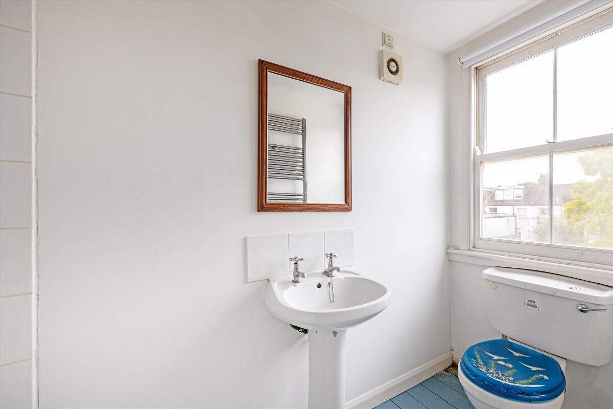 house for sale in Kempe Road, Queen's Park, London, NW6 QPK012110993