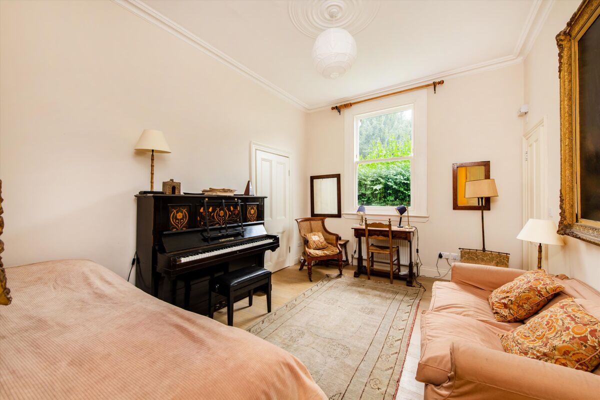 house for sale in Lynton Road, Queen's Park, London, NW6 QPK012115473