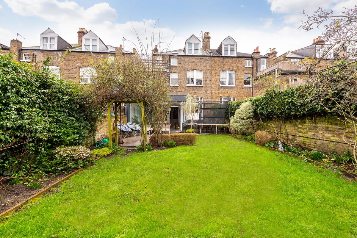 house for sale in Brondesbury Road, London, NW6 QPK012237768 Knight