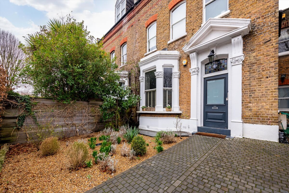 house for sale in Brondesbury Road, London, NW6 QPK012237768 Knight