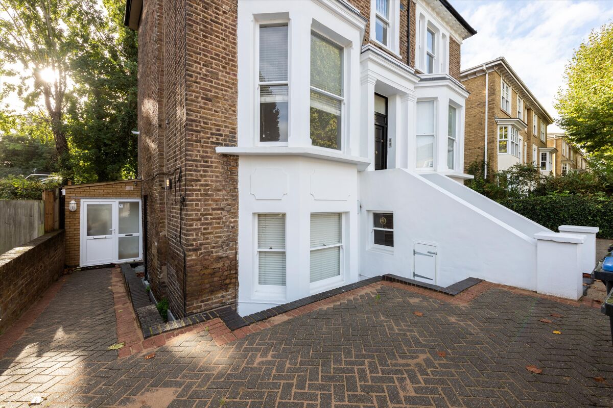 flat for sale in Cavendish Road, London, NW6 QPK012267940 Knight Frank